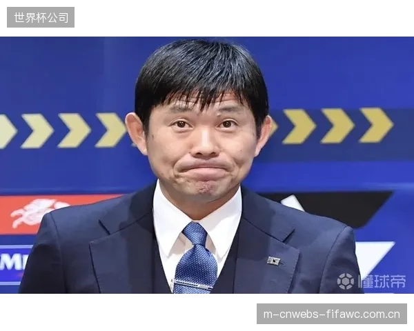 森保一可能在对阵强队时改打五后卫，利用堂安律等人的回防能力加固防守。